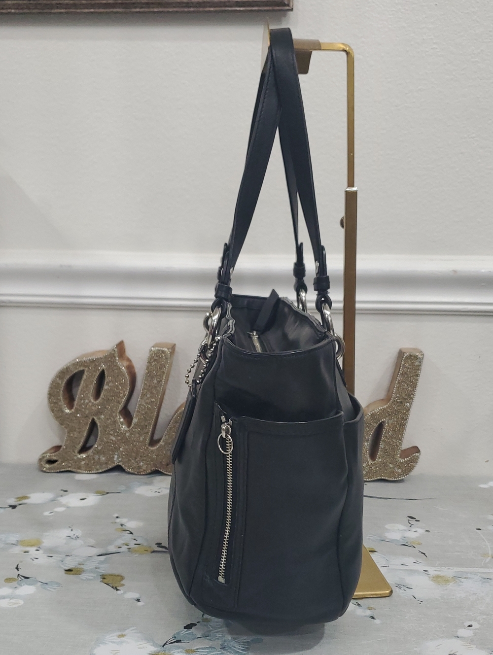 Coach Gallery East West Black Leather Tote - Picture 8 of 16